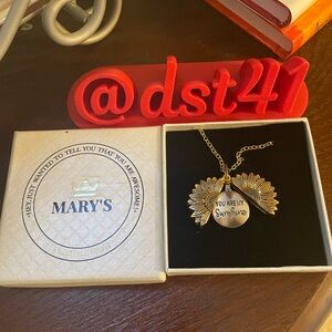 Vintage Gold Sunflower Necklace